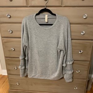EVEREVE ALLISON JOY sweatshirt